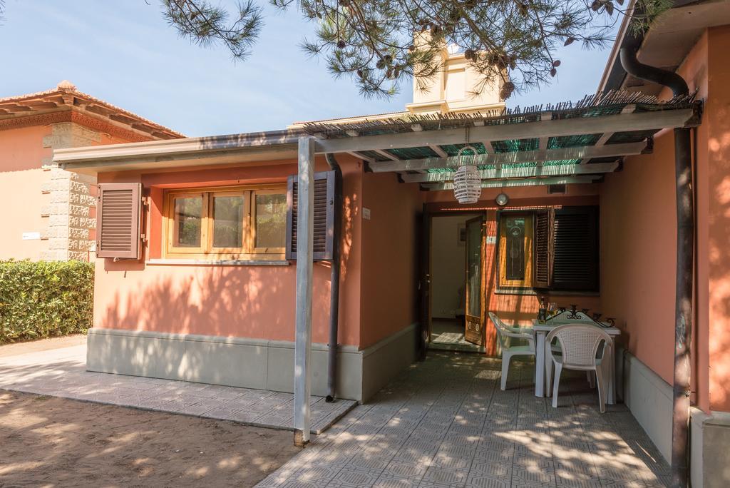 Villa Emilia 마리나 디 카스타녜토 카르두치 외부 사진